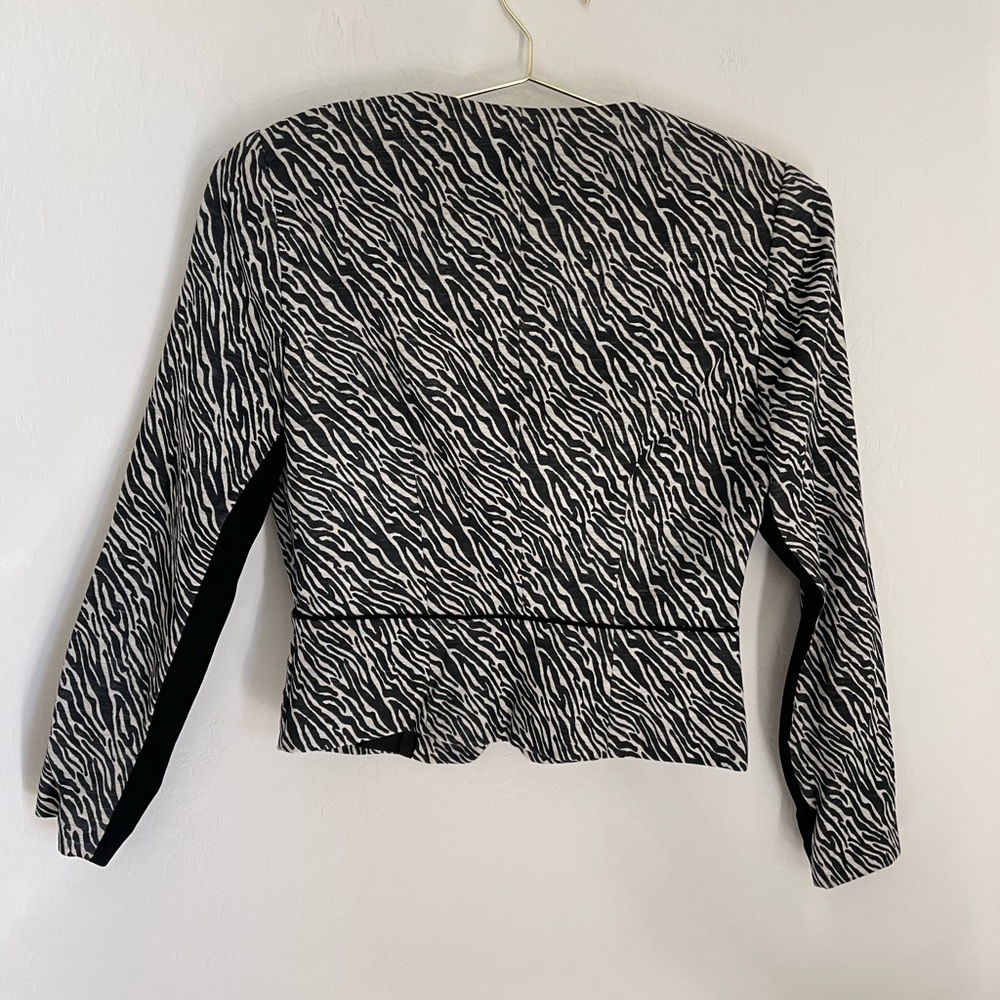 H&M Zebra Pattern 90s Y2k Style Cropped Blazer Si… - image 5